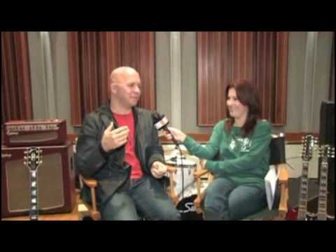 Video: Derek Sivers and Ariel Hyatt Discuss Internet Marketing for Musicians